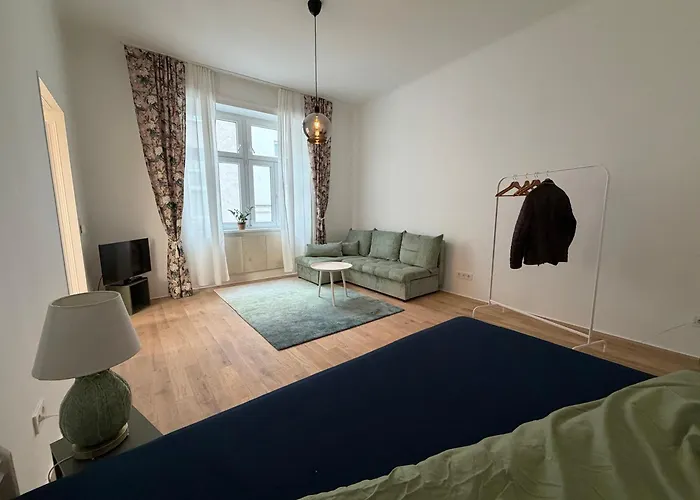 Cosy Modern Living In Penzing * Bécs